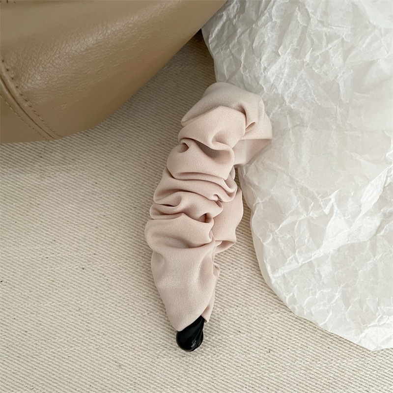 [SG | Fluffy] 9cm Fabric Décor Banana Hair Clip Hair Barrette For Thin-to-Medium Hair, Steady Twist Hair Clip, Dress Up