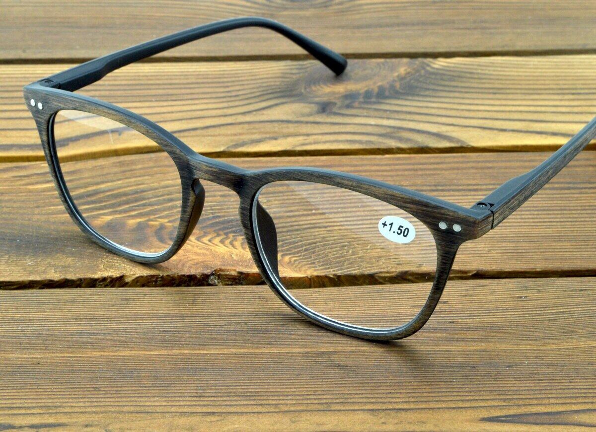 Retro Classical Wood Style Fashion Reading Glasses for Men for Women +0.75 to +4
