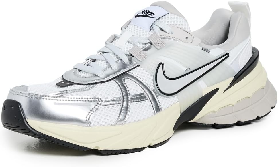 Nike Women's V2K Running Shoe